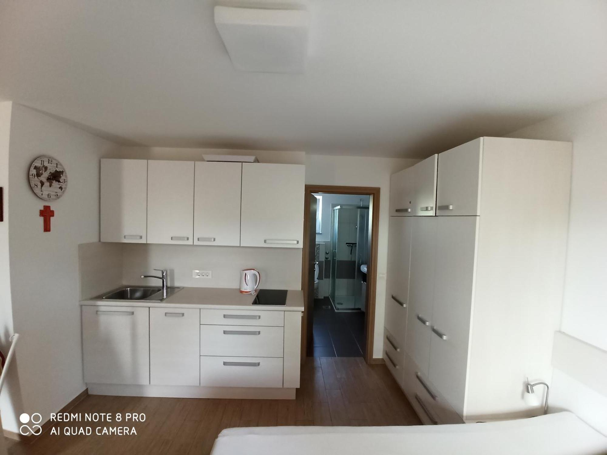 Summer Delight Apartments Савудрия Экстерьер фото