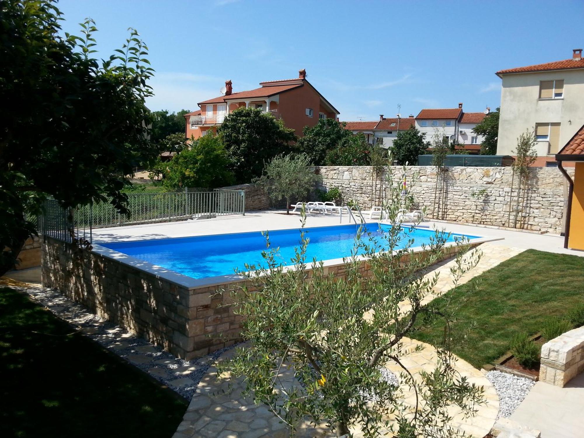 Summer Delight Apartments Савудрия Экстерьер фото